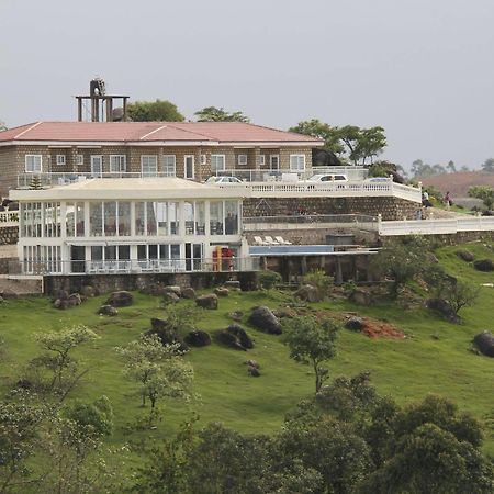 Saddle Hill Ranch Hotel Bafut Ngoại thất bức ảnh