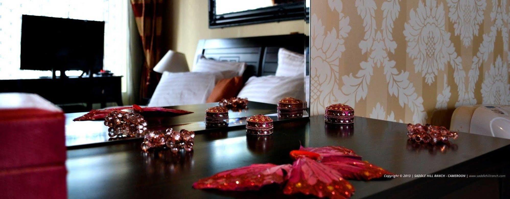 Saddle Hill Ranch Hotel Bafut Ngoại thất bức ảnh